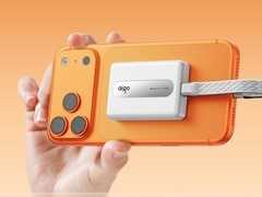 iPhone 直连大容量存储推荐：aigo PL50手机存储盘