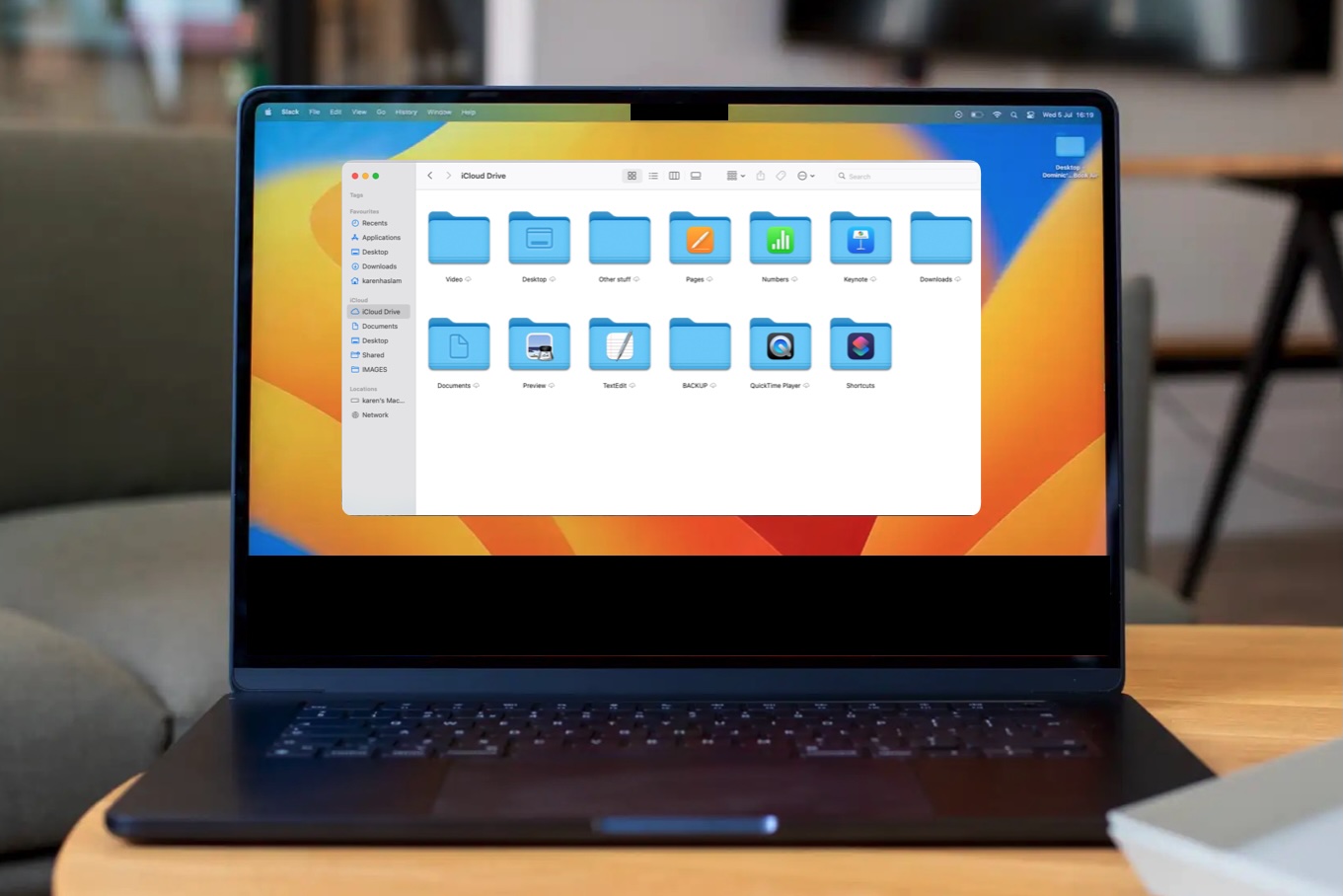 MacBook Air如何设置访达侧边栏_常用文件夹与标签管理技巧