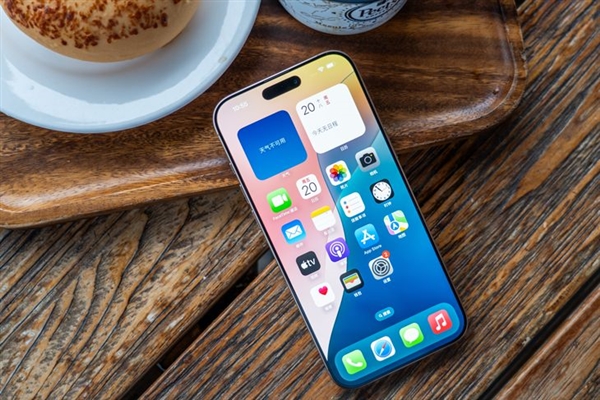 iPhone 15如何开启5G网络自动切换模式_苹果手机网络信号优化建议