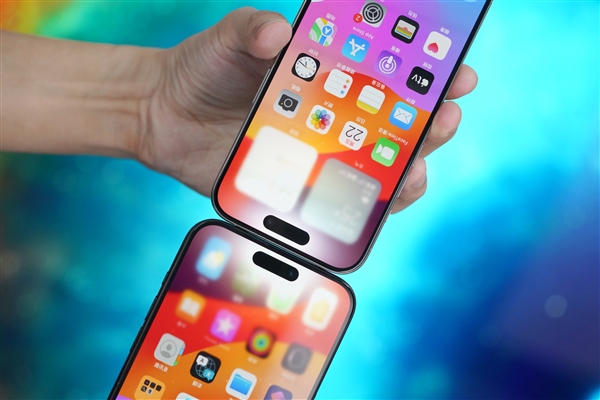 iPhone 13如何设置双卡流量切换_苹果13双卡双待数据网络管理