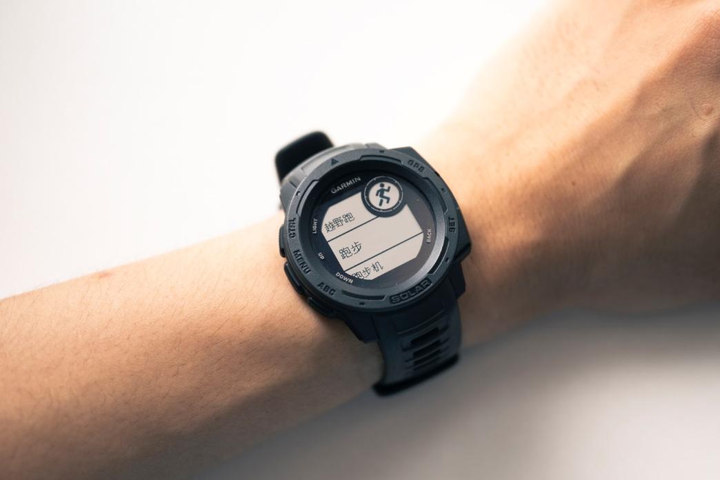 Apple Watch Ultra 2如何开启航位推算功能_Apple Watch GPS信号丢失补救